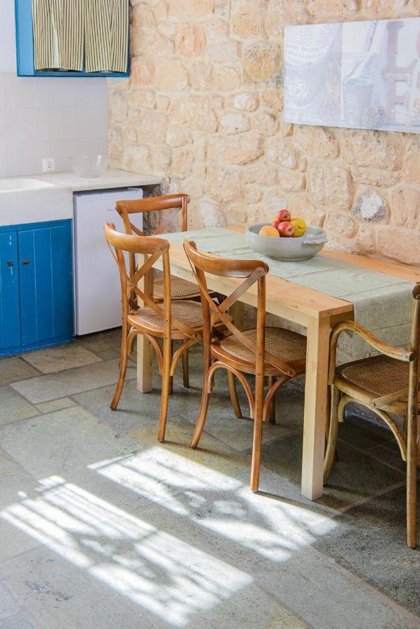 The Stone House Apartamento Aegina Exterior foto